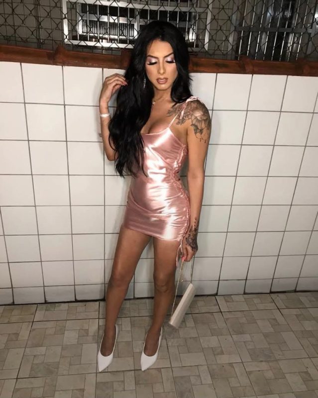 Julia Azevedo 175