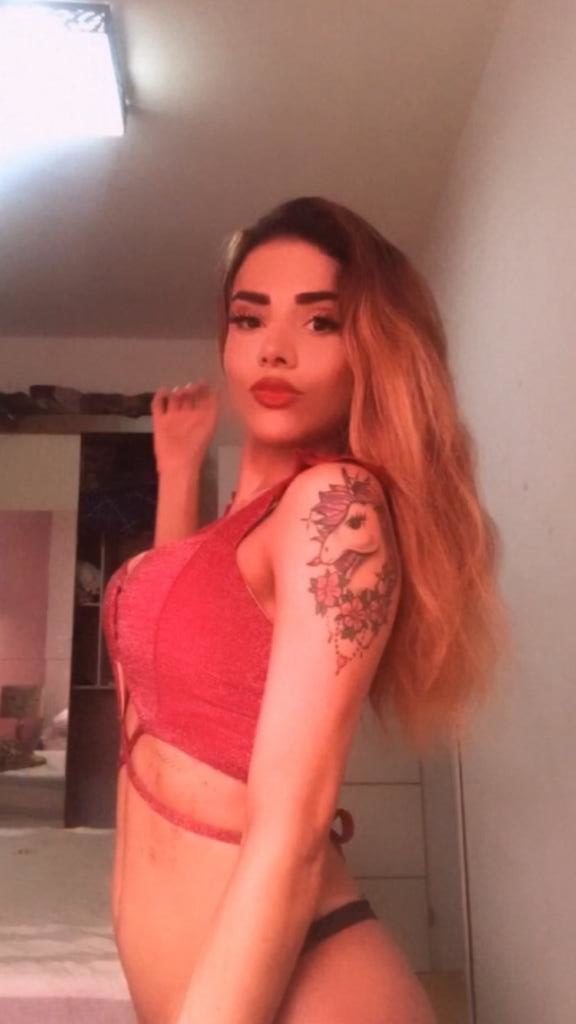 Renata Viana 23
