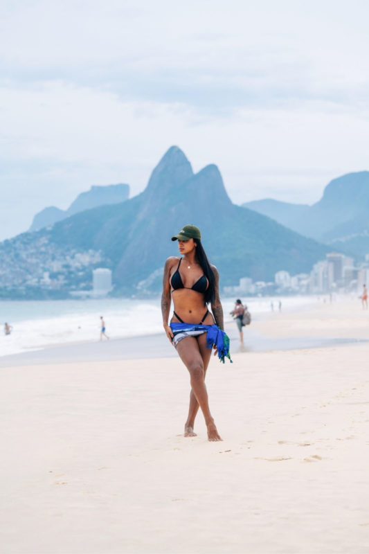 Giovana Cavalcanti 6
