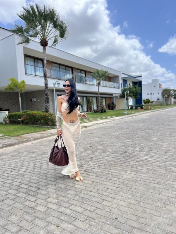 Aline Lincoln 4