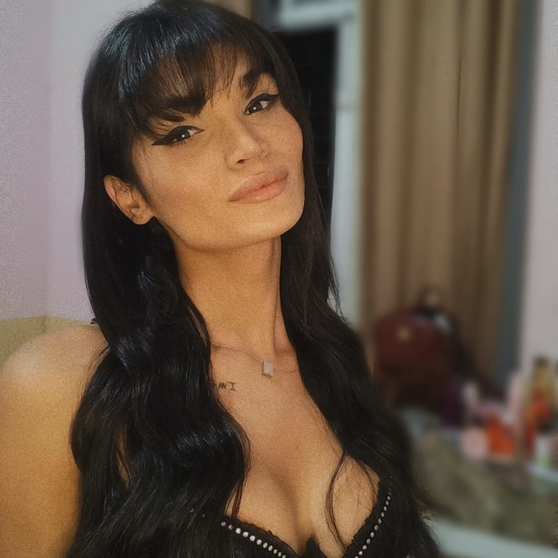 Thalita Sutero 52