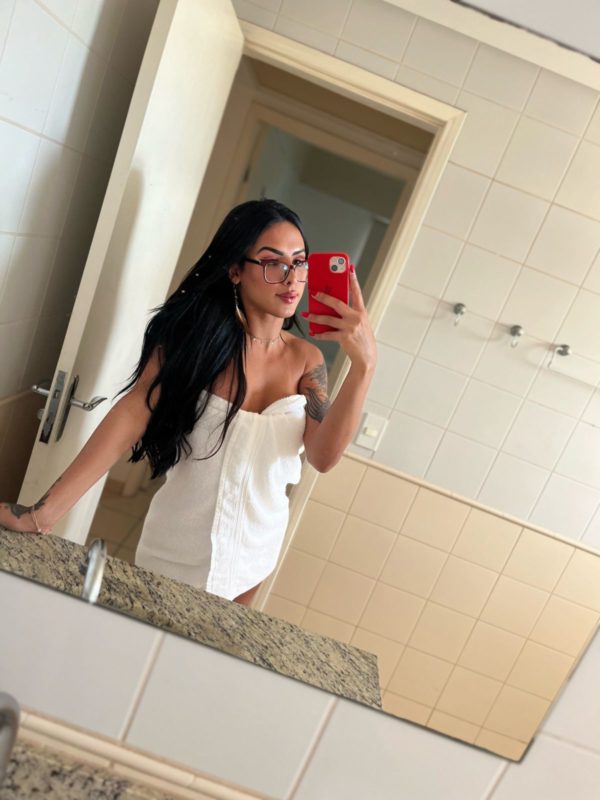 Julia Azevedo 218