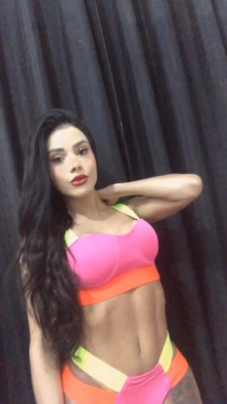 Renata Viana 69
