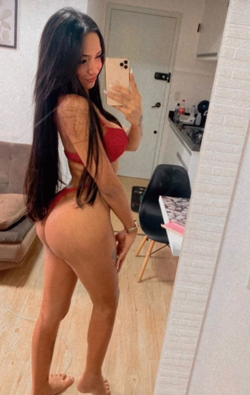 Nicolly Ferraz 17