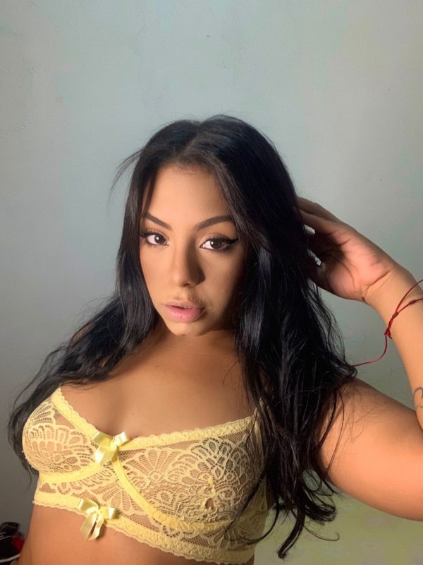 Amanda Ribeiro 5