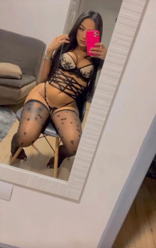 Nicolly Ferraz 19