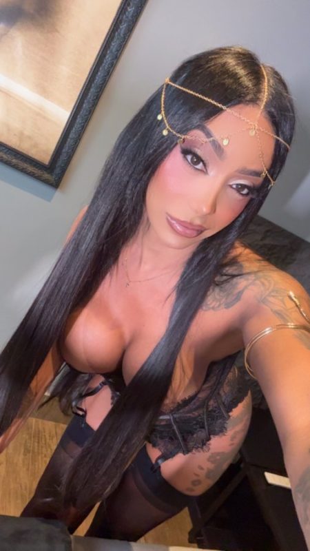 Nicolly Veiga 2