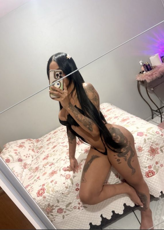 Nicolly Veiga 8