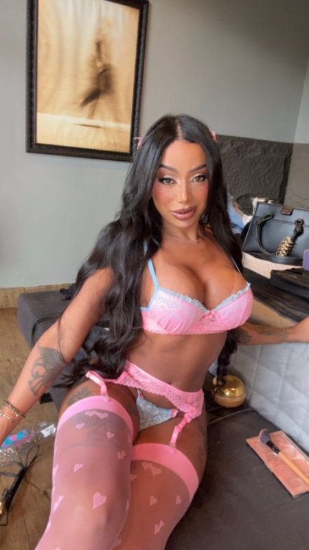 Nicolly Veiga 1