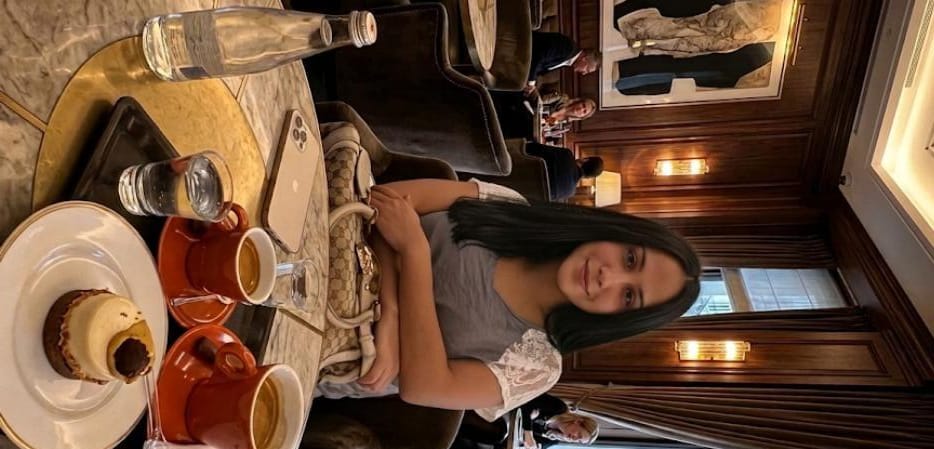 Maria Alice 25