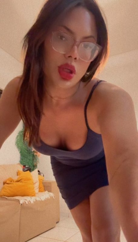 Fernanda Nakamura 28