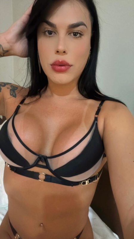 Rafaella Ferraz 4