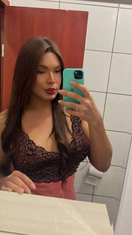 Fernanda Nakamura 19