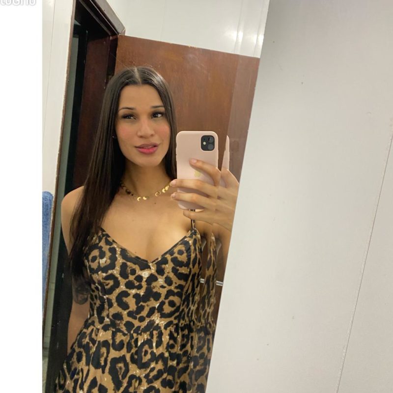 Isabela Santos - Sem Local 41