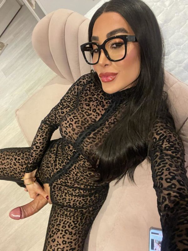 Naty Ganzarolly 12