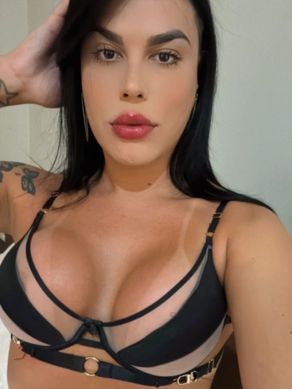 Rafaella Ferraz 2