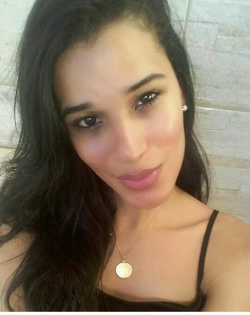 Isabela Santos - Sem Local 73