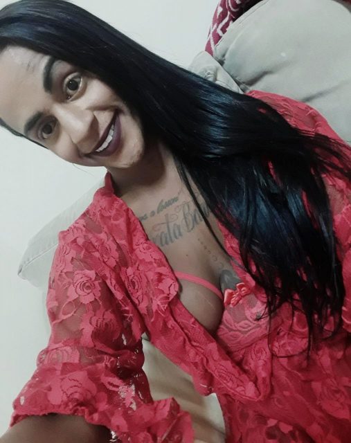 Renata Barbosa 32