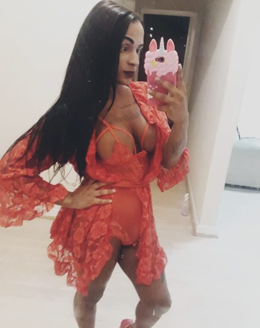 Renata Barbosa 25
