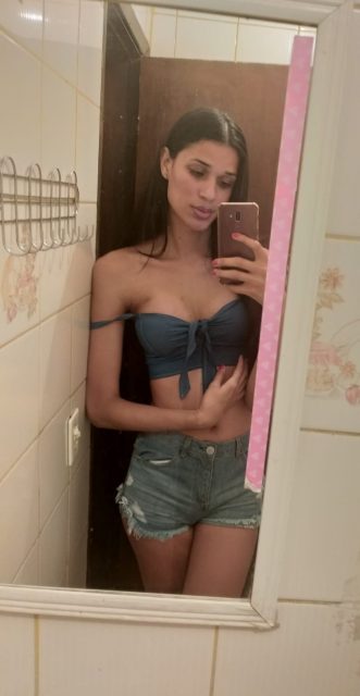 Isabela Santos - Sem Local 71