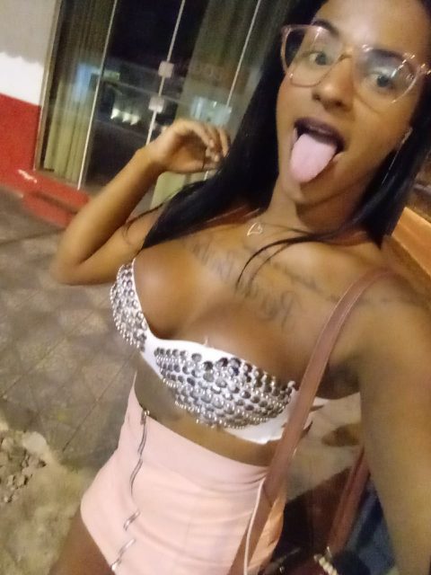 Renata Barbosa 142