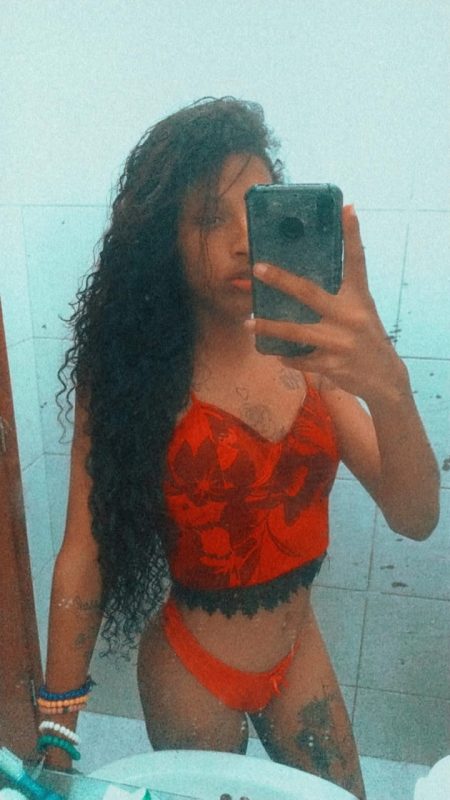 Renatta Fernandes 30