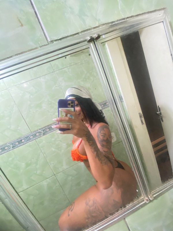 Lenny Valentina 1