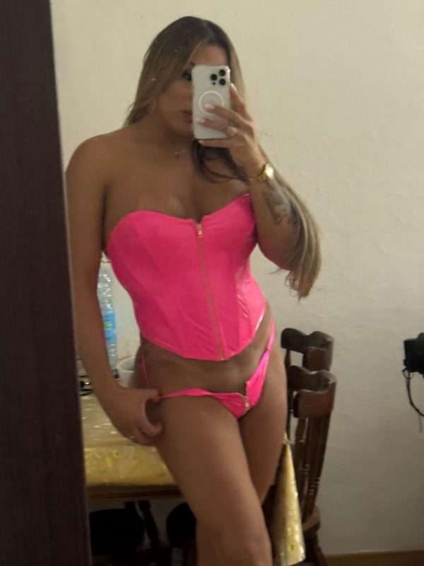 Bianca Sales 66