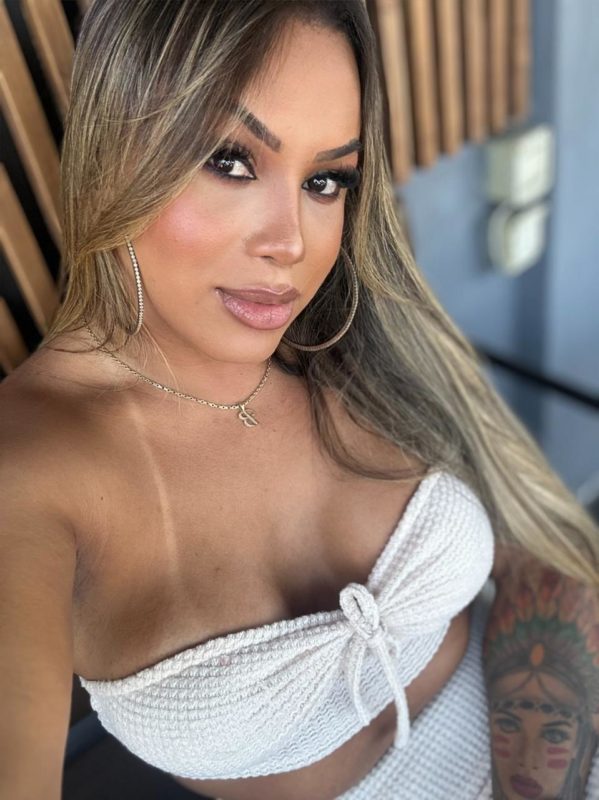 Bianca Sales 62