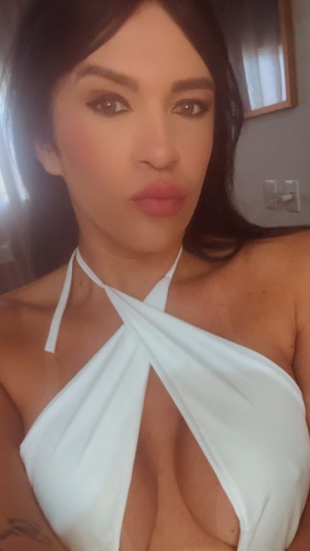Nicole Rocha 6