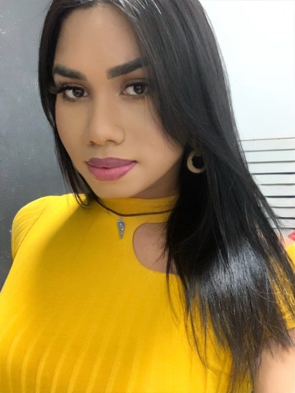 Karina Vasconcelos - Sem Local 153