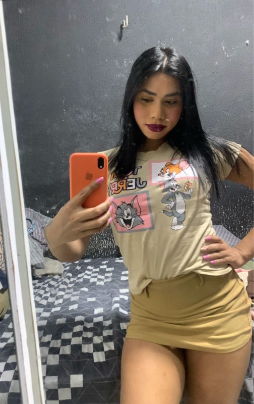 Karina Vasconcelos - Sem Local 21