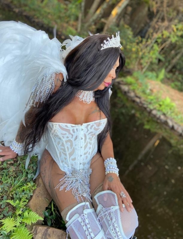 Lucianna Gaúcha 32
