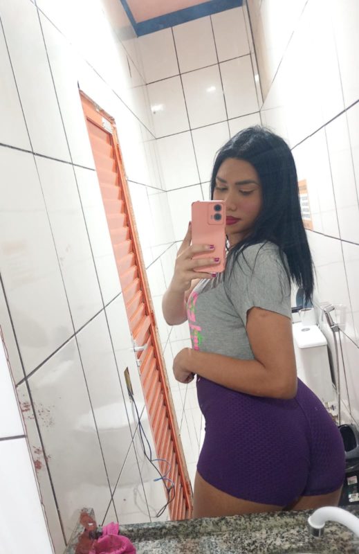 Karina Vasconcelos - Sem Local 6