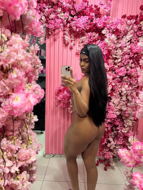 Mirela Lemos 16