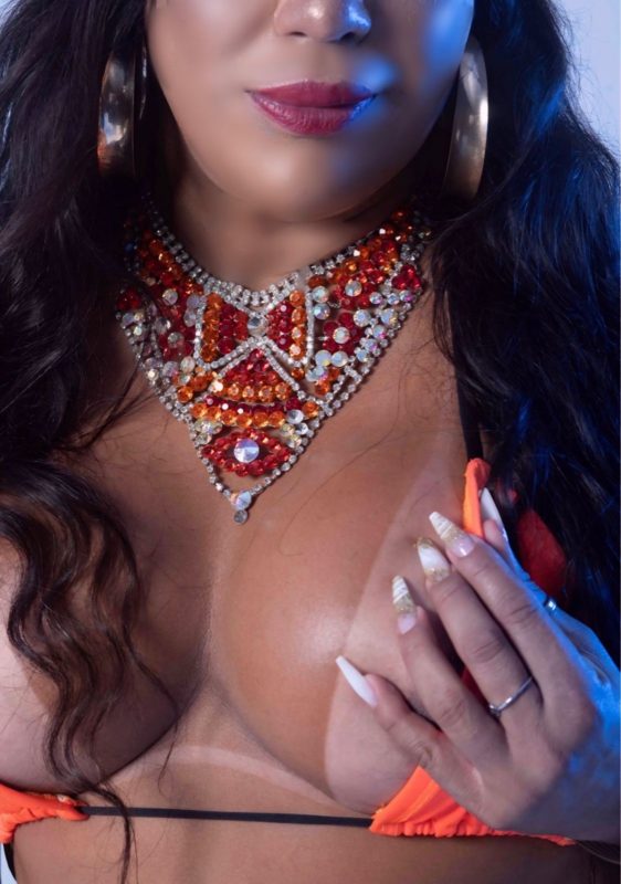 Allesandra Dias 17