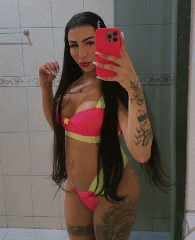 Larissa Gutierrez 27