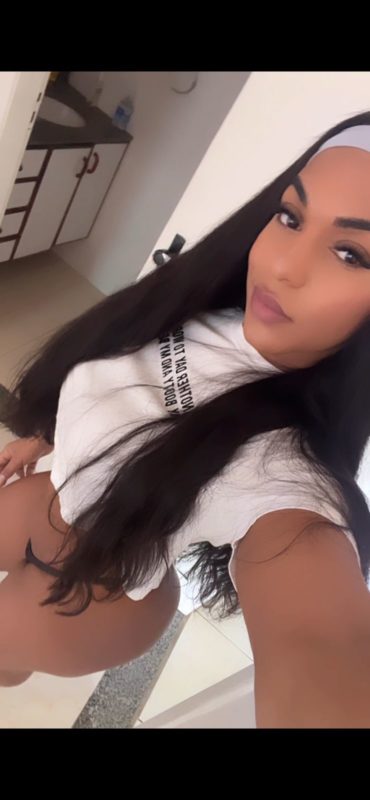 Mirela Lemos 5