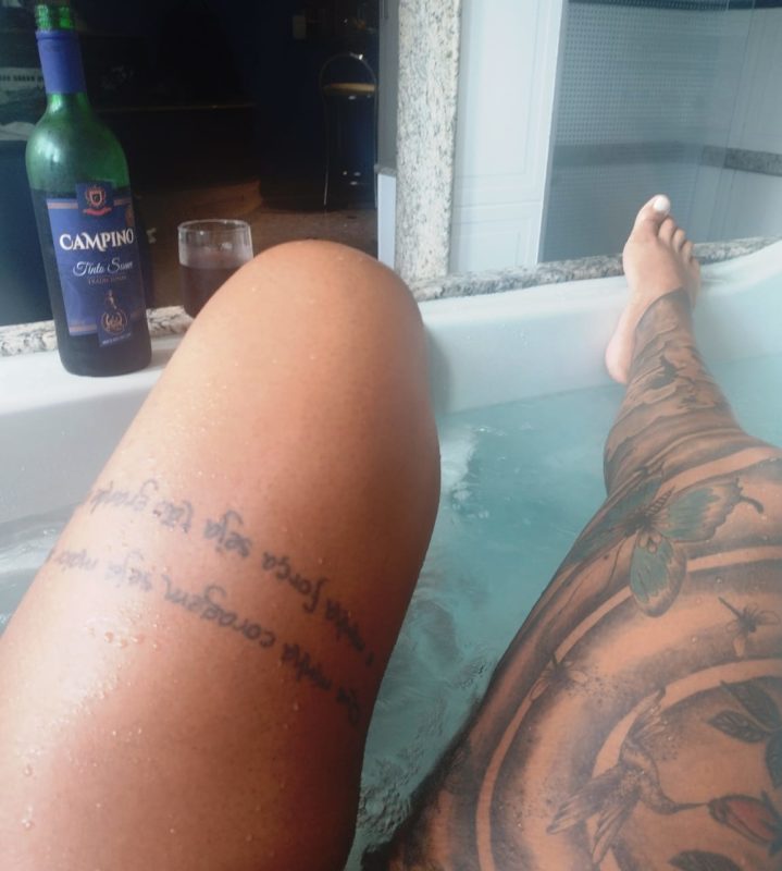 Nicole Ferreira - Operada 8