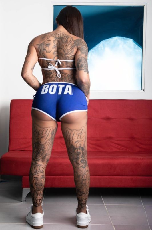 Joyce Lira 46