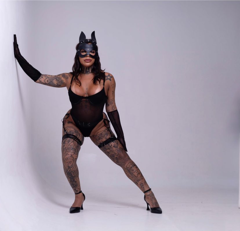 Joyce Lira 3