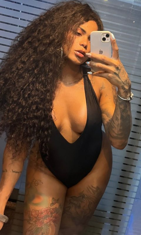 Gabrielli Santos 40