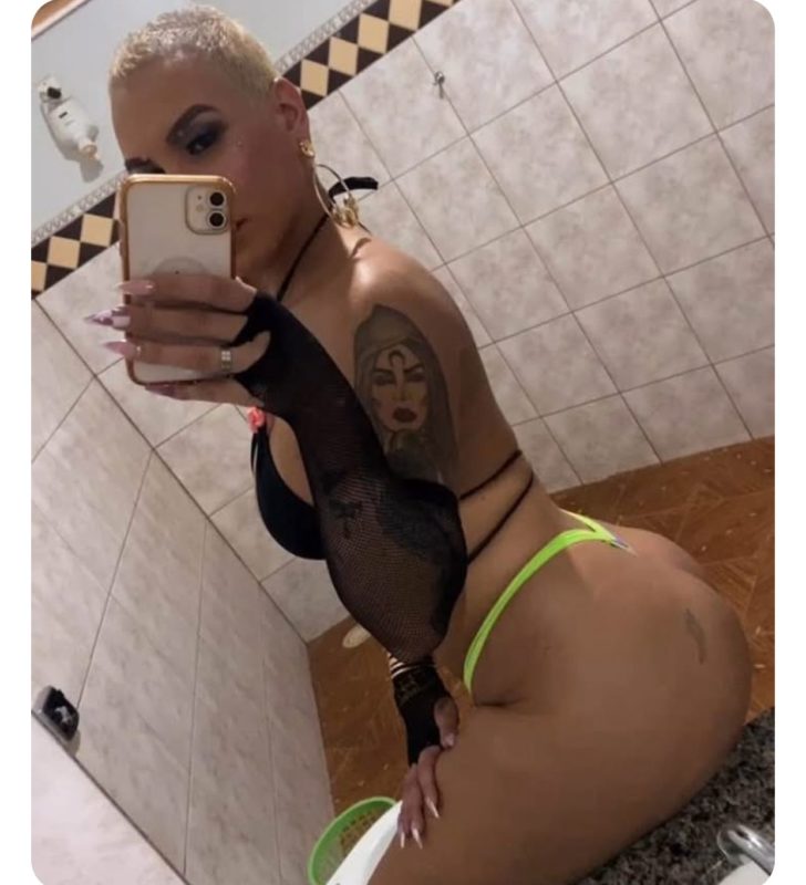 Larissa Ruy Barbosa 8