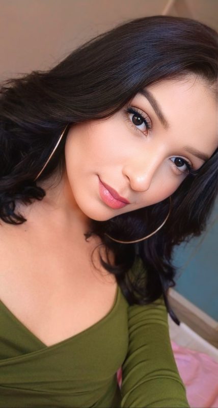 Tayná Carvalho 4