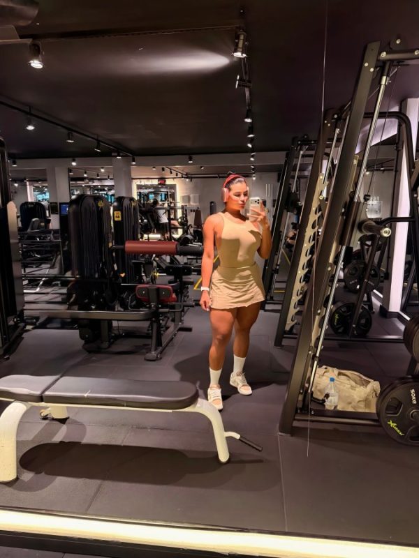 Larissa Kemylli 6