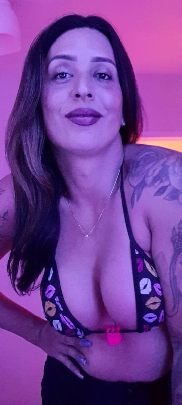 Camila Santos 1