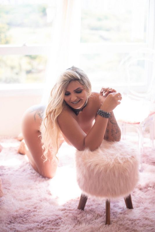 Bianca Rodrigues 49