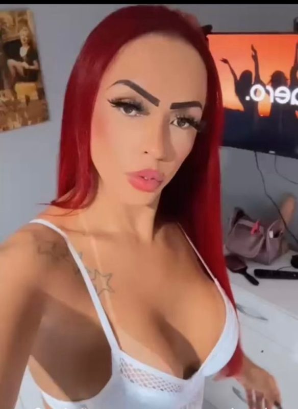 Biancaa Castroo 8