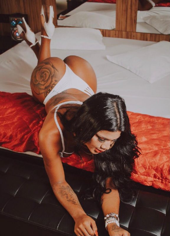 Nicolle Mineirinha 109