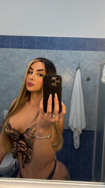 Elloah Guedes 25